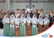 8 Santriwati Mu’allimat NW Anjani Tuntaskan 30 Juz pada Penutupan RM ke-11 LPTQ Syaikh Zainuddin