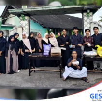 Santri MA NW Dasan Lian Gelar Aksi Bagi Takjil dan Buka Puasa Bersama
